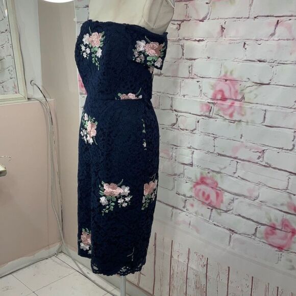 Nicole Miller Women's Strapless Laced Floral Off The Shoulder Midi Dress Navy 6 - Picture 6 of 16
